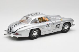 Mercedes 300 SL W198 #295 1954 Bburago 1:18 32813 Метал — снимка 3 от 8
