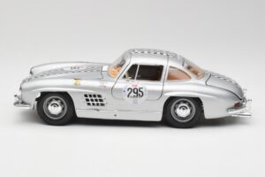 Mercedes 300 SL W198 #295 1954 Bburago 1:18 32813 Метал — снимка 4 от 8