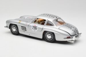 Mercedes 300 SL W198 #295 1954 Bburago 1:18 32813 Метал — снимка 7 от 8