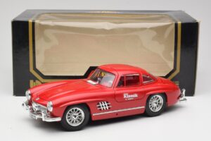 Mercedes 300 SL W198 Red Metallic Bburago 1:18 3013-M1 Метал — снимка 8 от 8