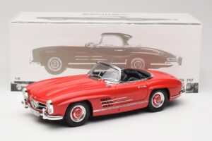 Mercedes 300 SL W198 Roadster Червен С Твърд Покрив Minichamps 1:18 180039041 Метал — снимка 8 от 8