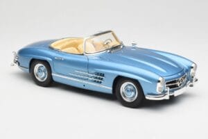 Mercedes 300 SL W198 Roadster Hardtop Light Blue Metallic Minichamps 1:18 180039042 Метал — снимка 7 от 9