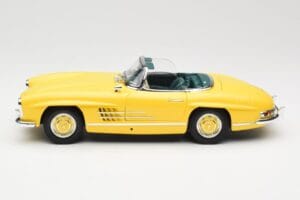 Mercedes 300 SL W198 Roadster Hardtop Signal Yellow Minichamps 1:18 180039044 Метал — снимка 5 от 9