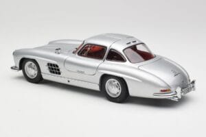 Mercedes 300 SL W198 Gullwing Сребрист Металик Minichamps 1:18 B66040379 Метал — снимка 7 от 8