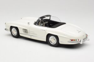 Mercedes 300 SL W198 Roadster Бял С Мек Покрив Minichamps 1:18 180039034 Метал — снимка 8 от 9
