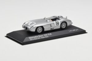 Mercedes 300 SLR #19 P. Levegh / J. Fitch 24 Hours of Le Mans 1955 Minichamps 1:43 432553000 Метал — снимка 2 от 4