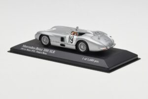 Mercedes 300 SLR #19 P. Levegh / J. Fitch 24 Hours of Le Mans 1955 Minichamps 1:43 432553000 Метал — снимка 3 от 4