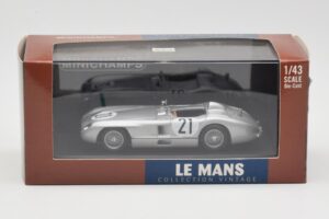 Mercedes 300 SLR #21 K. Kling / A. Simon 24 Hours of Le Mans 1955 Minichamps 1:43 432553021 Метал — снимка 4 от 4
