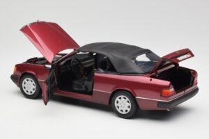 Mercedes 300CE-24 A124 Кабриолет Almandine Червен Металик Norev 1:18 B66040616 Метал — снимка 5 от 8
