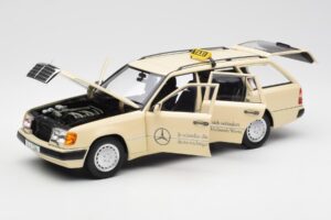 Mercedes 300D S124 T-Model Светла Слонова Кост Taxi Дилърско Издание Norev 1:18 B66040702 Метал — снимка 2 от 8