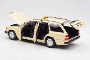 Mercedes 300D S124 T-Model Светла Слонова Кост Taxi Дилърско Издание Norev 1:18 B66040702 Метал — снимка 5 от 8