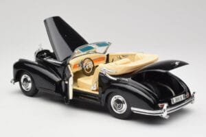 Mercedes 300SC W188 Obsidian Черен Maisto 1:18 806B Метал — снимка 5 от 8