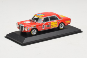 Mercedes 300 SEL 6.8 AMG #35 H. Heyer / C. Schickentanz 24 Hours of Spa 1971 Minichamps 1:43 MB007 Метал — снимка 2 от 4