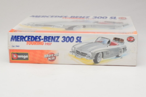 Mercedes 300SL Roadster Сребърен Bburago 1:18 7043 Метал — снимка 2 от 4