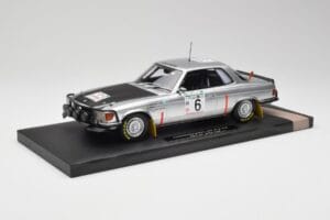 Mercedes 450 SLC 5.0 C107 Hertz #6 H. Mikkola Rally Bandama 1979 Winner Minichamps 1:18 107793206 Смола