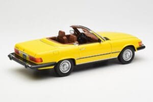 Mercedes 450SL R107 Жълт US Version Norev 1:18 183727 Метал — снимка 4 от 9
