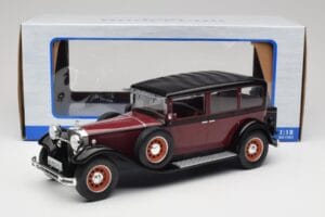 Mercedes 460 Nurburg W08 Черен MCG 1:18 MCG18364 Метал — снимка 6 от 6