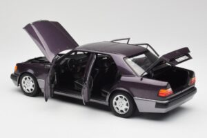 Mercedes 500 E W124 Bornit Metallic Norev 1:18 183948 Метал — снимка 5 от 8