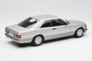 Mercedes 500 SEC C126 Сребрист AUTOart 1:18 76212 Метал — снимка 3 от 8