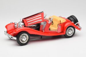 Mercedes 500K Roadster Червен Bburago 1:18 3020 Метал — снимка 2 от 8