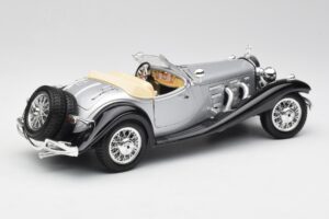 Mercedes 500K Roadster Сребрист Bburago 1:18 3020-M1 Метал — снимка 3 от 8