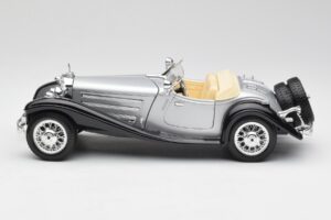 Mercedes 500K Roadster Сребрист Bburago 1:18 3020-M1 Метал — снимка 4 от 8