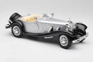 Mercedes 500K Roadster Сребрист Bburago 1:18 3020-M1 Метал — снимка 6 от 8