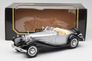Mercedes 500K Roadster Сребрист Bburago 1:18 3020-M1 Метал — снимка 8 от 8