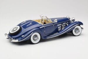 Mercedes 500K Special Roadster Синьо Maisto 1:18 56059 Метал — снимка 3 от 8