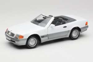 Mercedes 500 SL R129 Бял Roadtough 1:18 92048 Метал