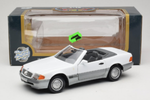 Mercedes 500 SL R129 Бял Roadtough 1:18 92048 Метал — снимка 8 от 8