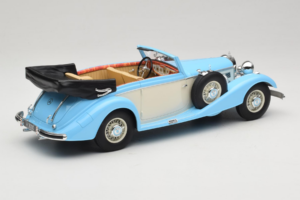 Mercedes 540K Кабриолет Синьо Бял Cult Models 1:18 CML184-2 Метал — снимка 2 от 6