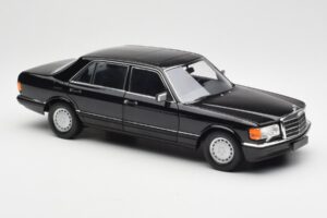 Mercedes 560 SEL W126 Черен Дилърско Издание Norev 1:18 B66040599 Метал — снимка 6 от 8