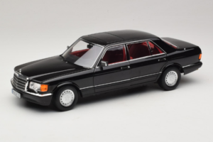 Mercedes 560 SEL W126 Черен С Червен Интериор Norev 1:18 183788 Метал