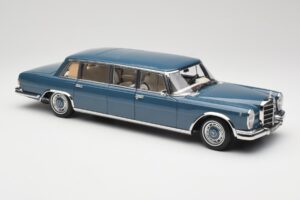 Mercedes 600 Pullman W100 Син NZG 1:18 B66040707 Метал — снимка 6 от 8