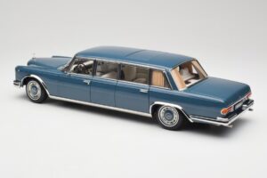 Mercedes 600 Pullman W100 Син NZG 1:18 B66040707 Метал — снимка 7 от 8