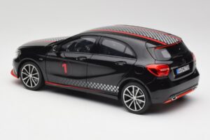 Mercedes A-Class W176 AMG Черен Norev 1:18 183596 Метал — снимка 7 от 8