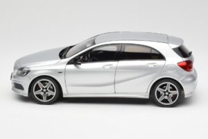 Mercedes A-Class W176 Polar Сребрист Norev 1:18 B66960139 Метал — снимка 4 от 8
