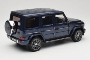 Mercedes AMG G 63 L W465 Тъмносин Norev 1:18 B66960663 Метал — снимка 3 от 8