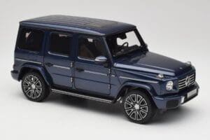 Mercedes AMG G 63 L W465 Тъмносин Norev 1:18 B66960663 Метал — снимка 6 от 8