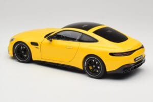 Mercedes AMG GT 43 C192 Turbo Sun Yellow NZG 1:18 B66960587 Метал — снимка 7 от 8
