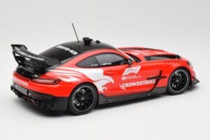 Mercedes AMG GT Black Series C190 Safety Car F1 2023 Minichamps 1:18 155032091 Метал — снимка 2 от 6