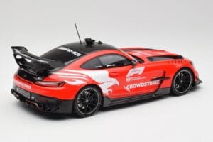 Mercedes AMG GT Black Series F1 Safety Car 2022 Minichamps 1:18 153032093 Метал — снимка 2 от 6