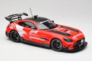 Mercedes AMG GT Black Series F1 Safety Car 2022 Minichamps 1:18 153032093 Метал — снимка 4 от 6