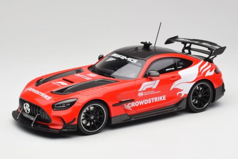 Mercedes AMG GT Black Series F1 Safety Car 2022 Minichamps 1:18 153032093 Метал