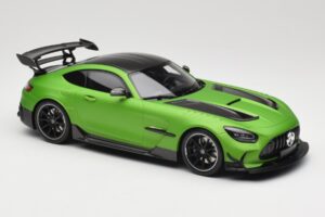 Mercedes AMG GT C190 Black Series Green Hell Magno Minichamps 1:18 155032020 Метал — снимка 4 от 6