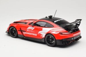 Mercedes AMG GT C190 Black Series Safety Car F1 2022 Minichamps 1:18 155032090 Метал — снимка 5 от 6