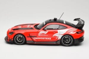 Mercedes AMG GT C190 Black Series Safety Car F1 2024 Minichamps 1:18 110032090 Метал — снимка 4 от 8