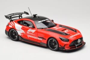 Mercedes AMG GT C190 Black Series Safety Car F1 2024 Minichamps 1:18 110032090 Метал — снимка 6 от 8