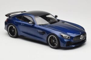 Mercedes AMG GT R C190 AMG Solarbeam Yellow Metallic Minichamps 1:18 155036022 Метал — снимка 4 от 6